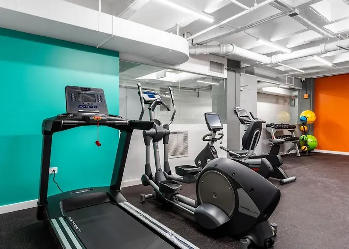 Apartment Regal Stylish Uptown Loft Beachfront Rooftopwfhgym *