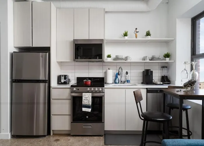 Apartment Regal Stylish Uptown Loft Beachfront Rooftopwfhgym *