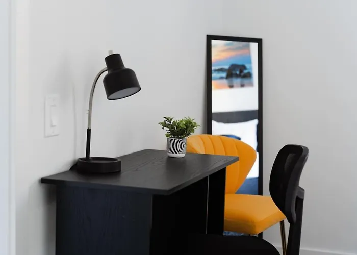 Apartment Regal Stylish Uptown Loft Beachfront Rooftopwfhgym *